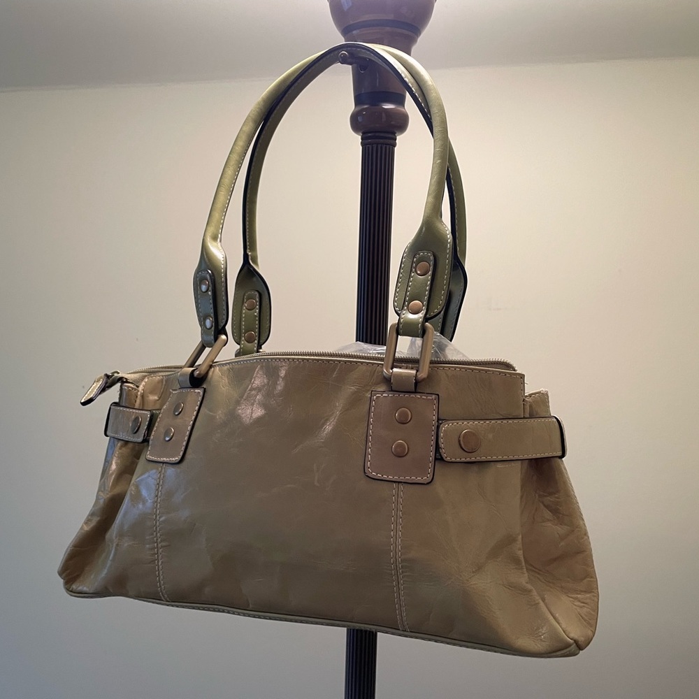 Brand new woman’s handbag